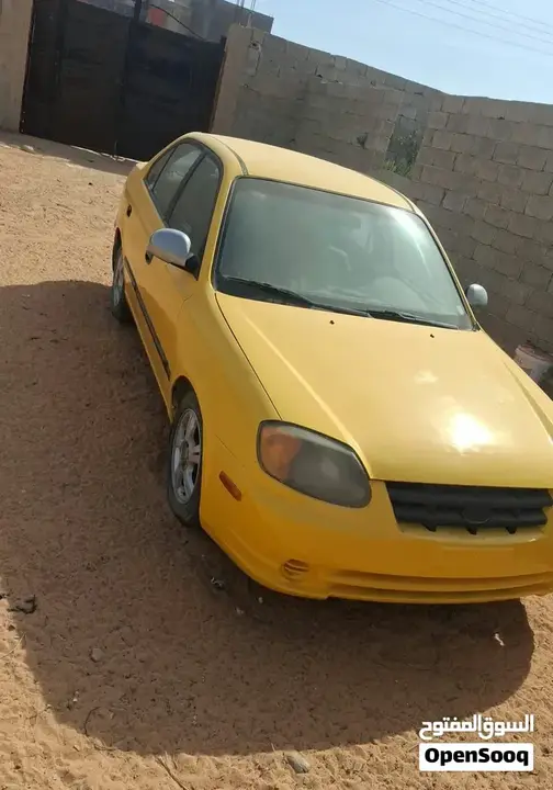 Hyundai Verna 2004 photo 2