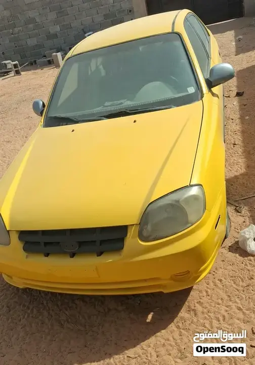 Hyundai Verna 2004 photo 3