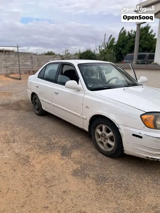 Hyundai Verna 2004 photo 5