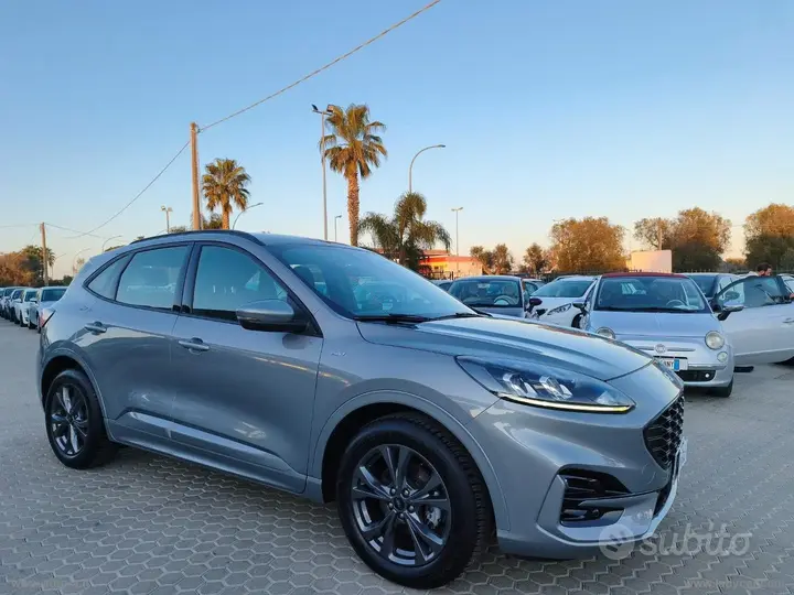 Ford Kuga 2022 photo 4