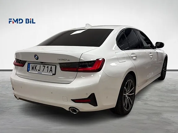 BMW 330E 2021 photo 4