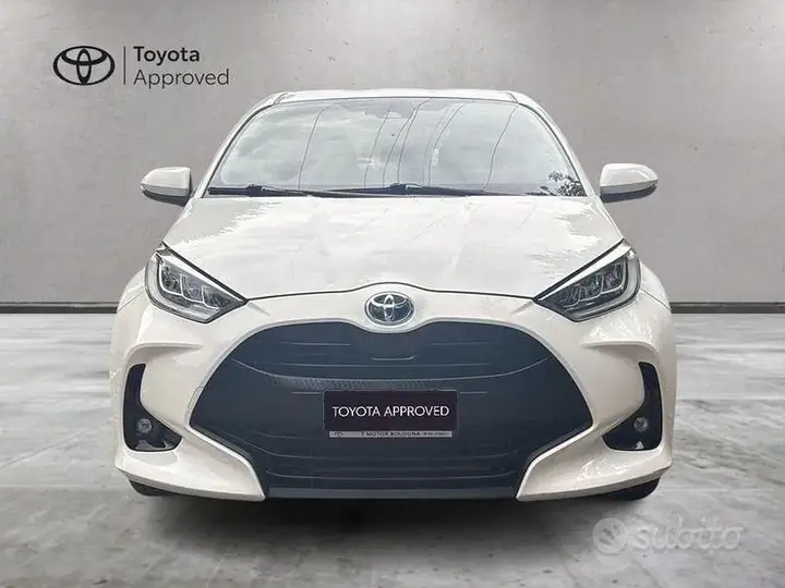 Toyota Yaris 2022 photo 3