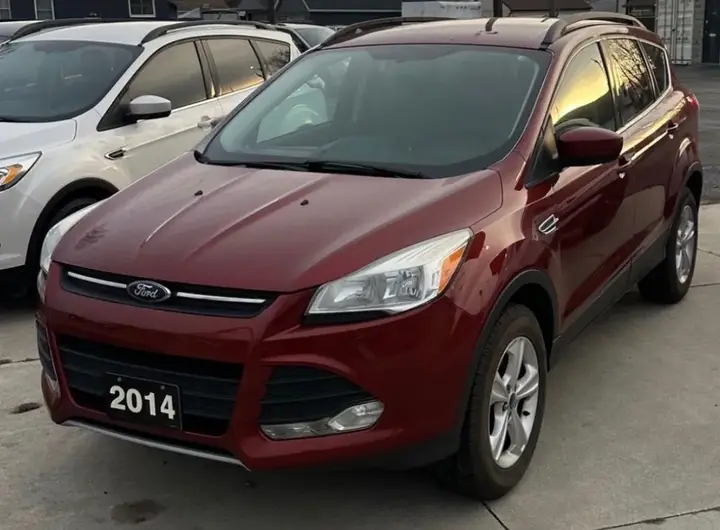 Ford Escape 2014 photo 3