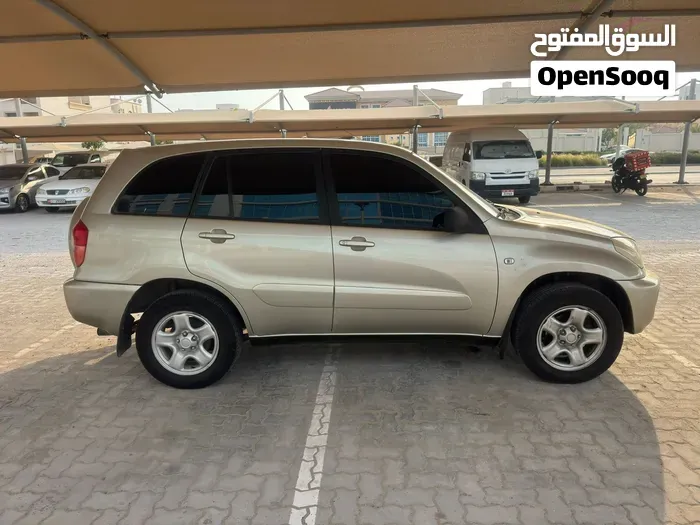 Toyota Rav 4 2003 photo 4