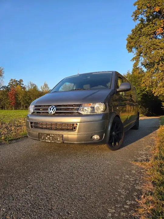 Volkswagen T5 2013 photo 2
