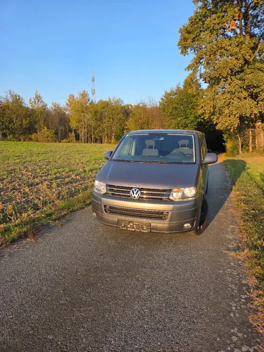 Volkswagen T5 2013 photo 3