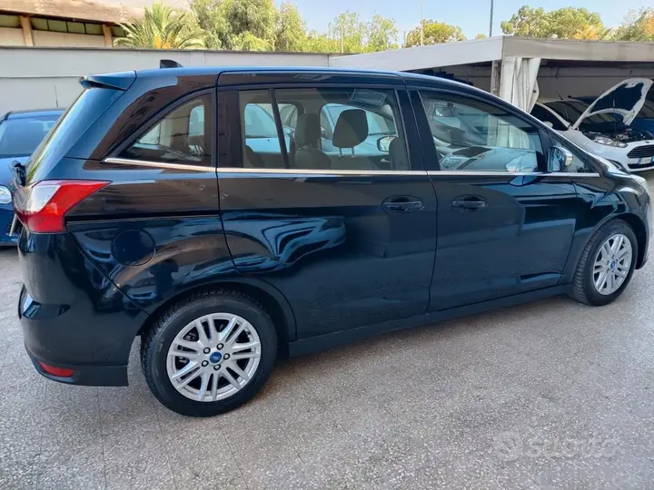 Ford C-Max 2013 photo 4