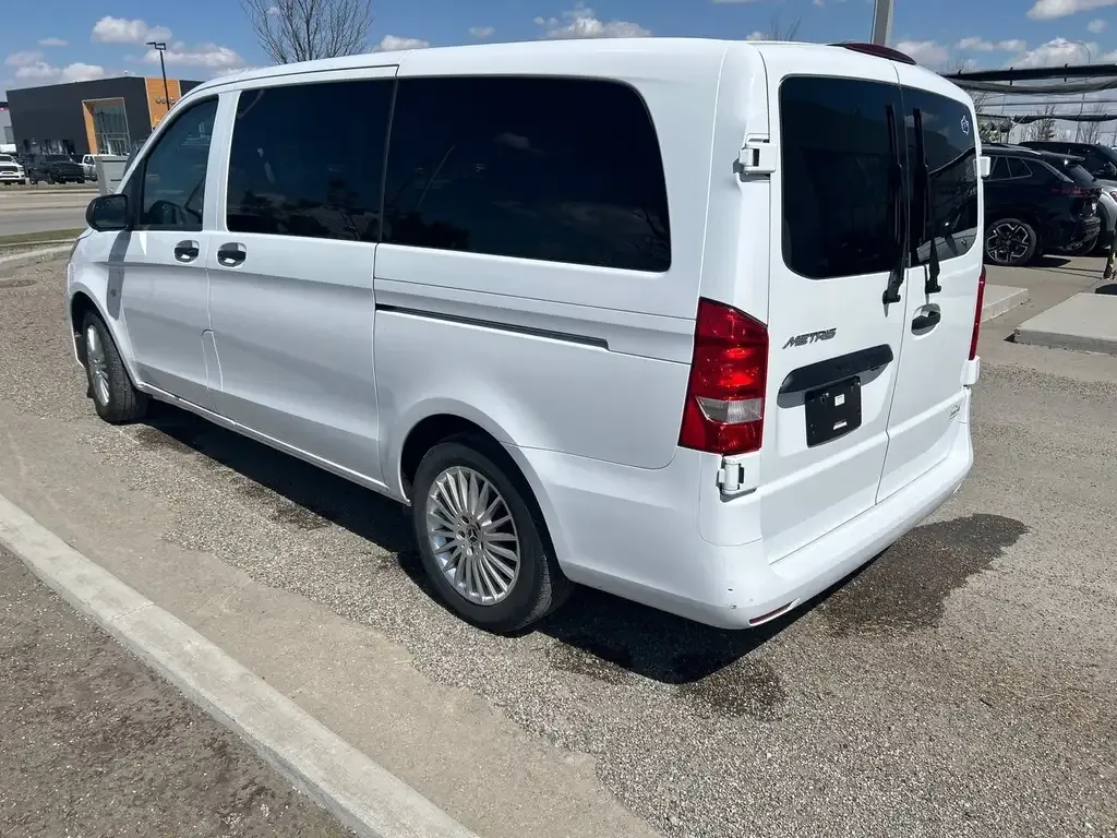 Mercedes-Benz Metris Passenger Van 2019 photo 3