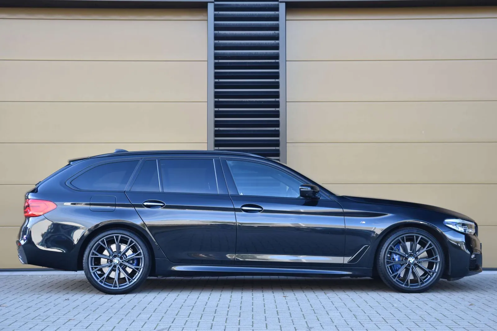 BMW 540I 2017 photo 4