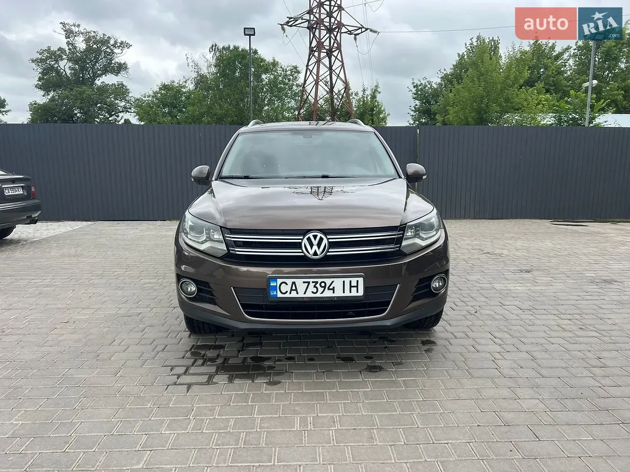 Volkswagen Tiguan 2012 photo 2