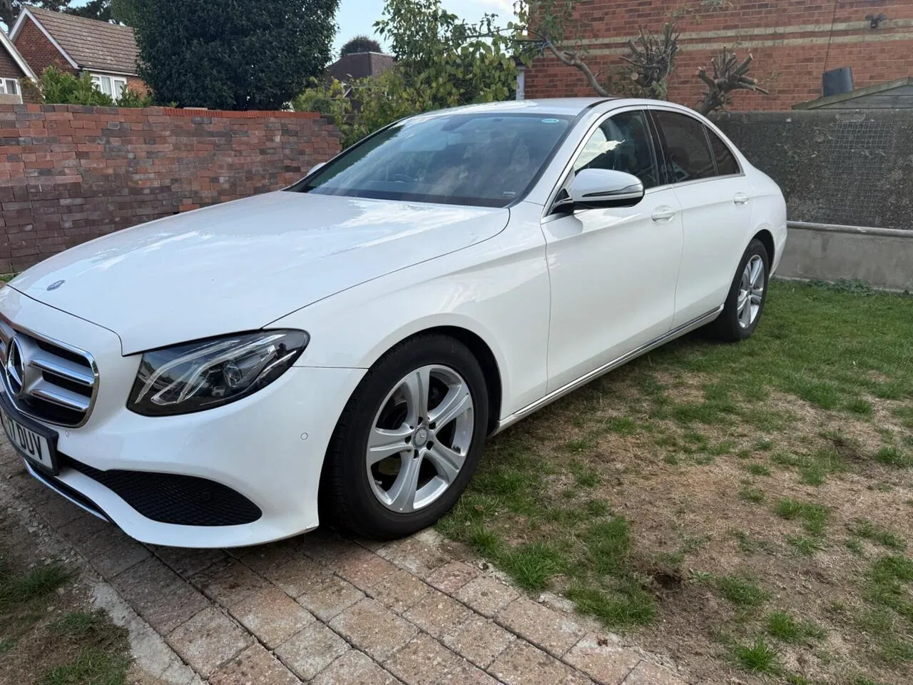 Mercedes-Benz E-Class 2017 photo 3