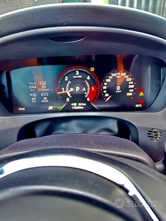 Jaguar F-Pace 2018 photo 5