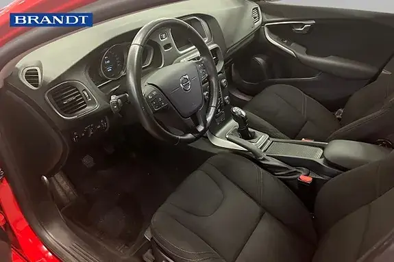Volvo V40 2018 photo 5