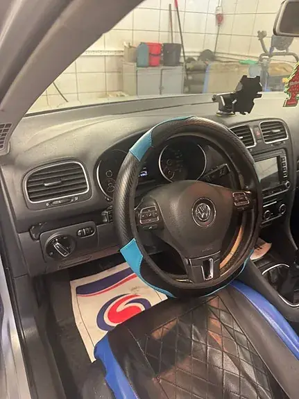Volkswagen Golf 6 2011 photo 3