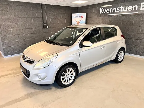 Hyundai I20 2009 photo 3