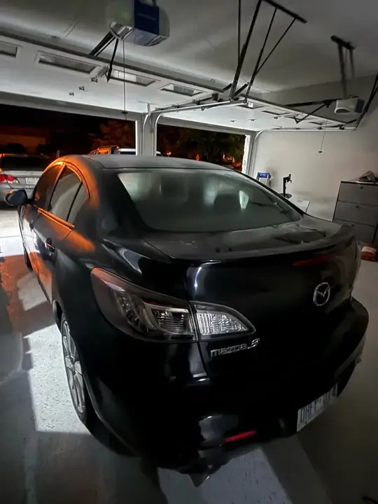 Mazda 3 2010 photo 3