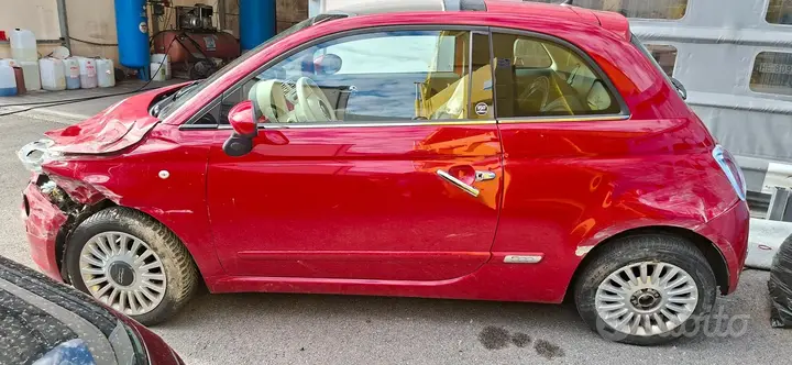 Fiat 500 2011 photo 2