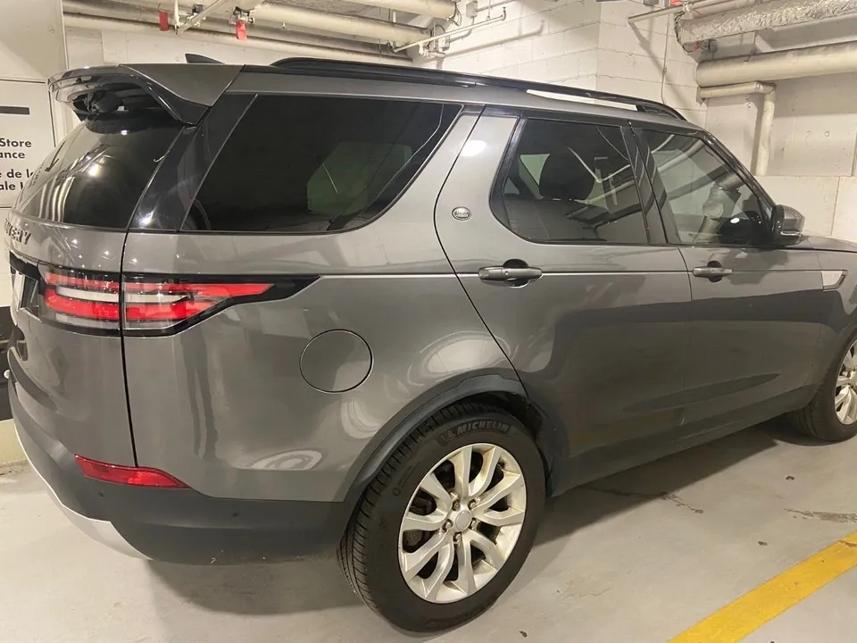 Land Rover Discovery 2017 photo 4