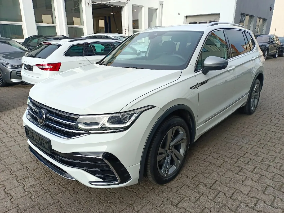 Volkswagen Tiguan Allspace 2022 photo 2