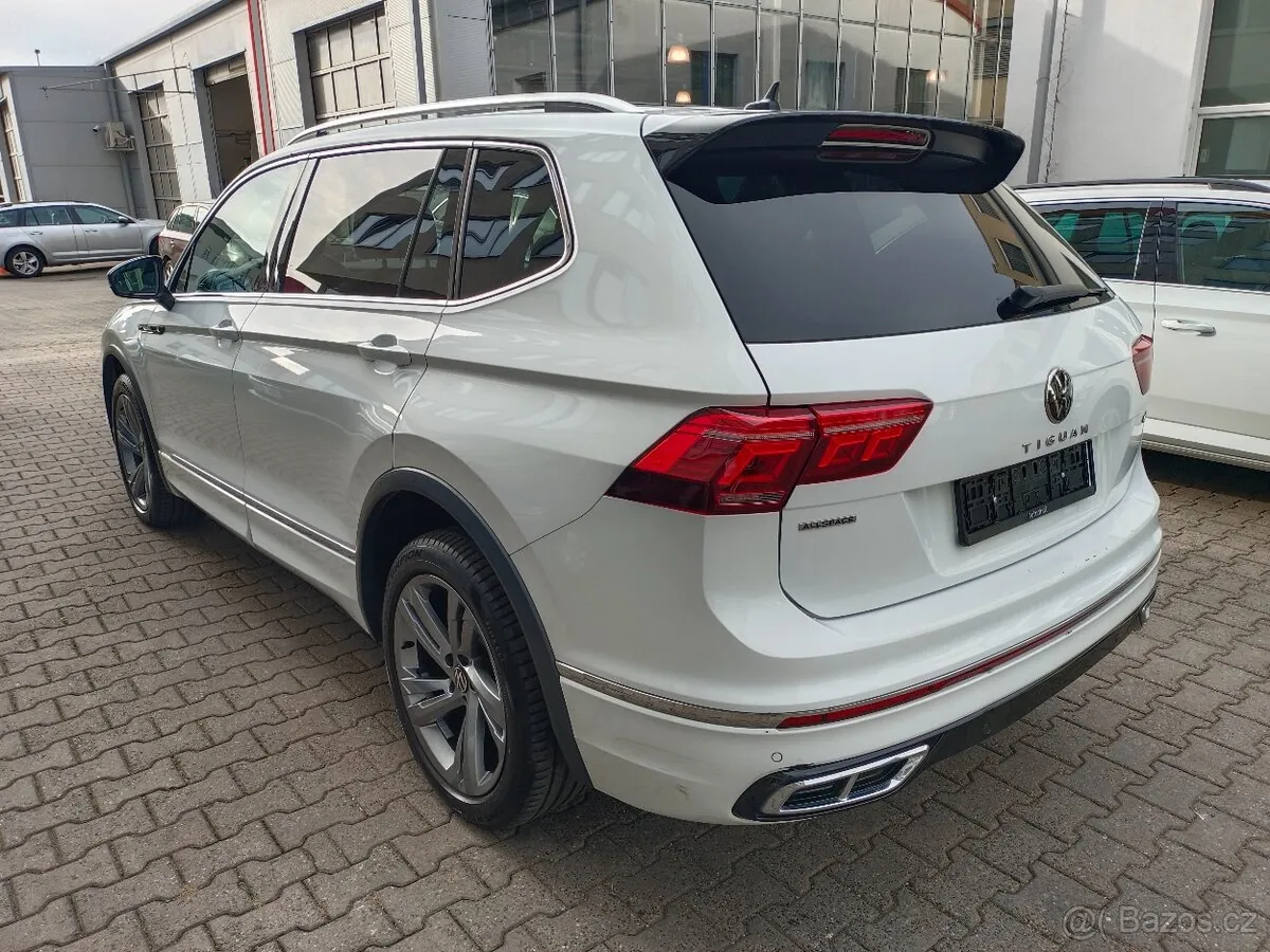 Volkswagen Tiguan Allspace 2022 photo 3