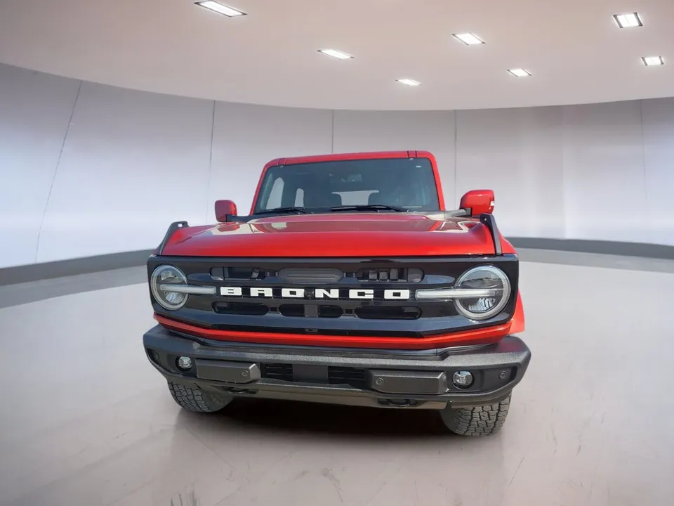 Ford Bronco 2022 photo 2