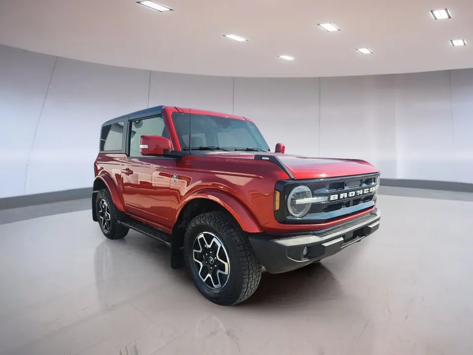 Ford Bronco 2022 photo 3