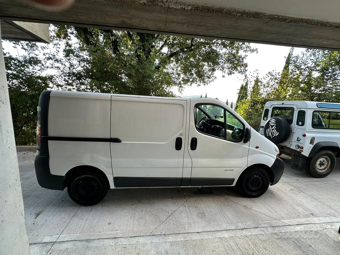 Renault Trafic 2004 photo 3