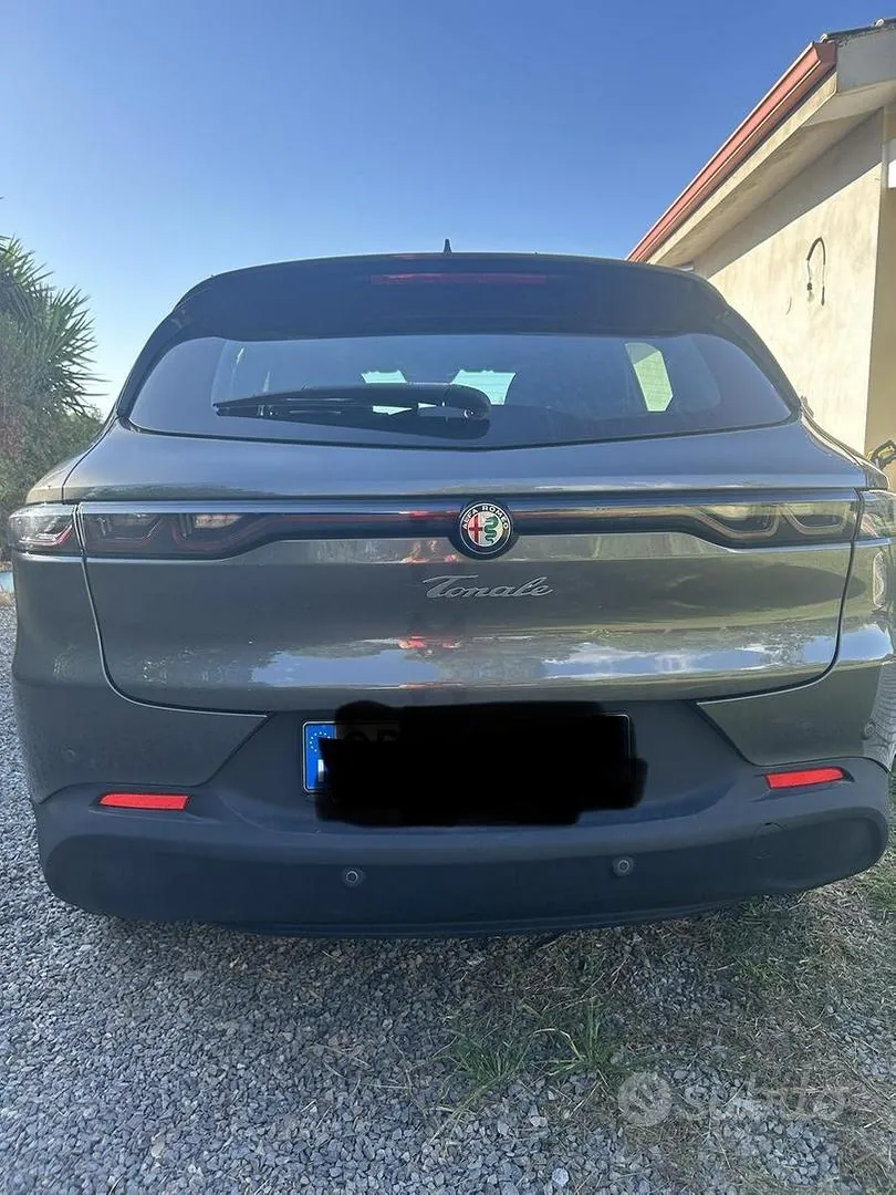 Alfa Romeo Tonale 2023 photo 4