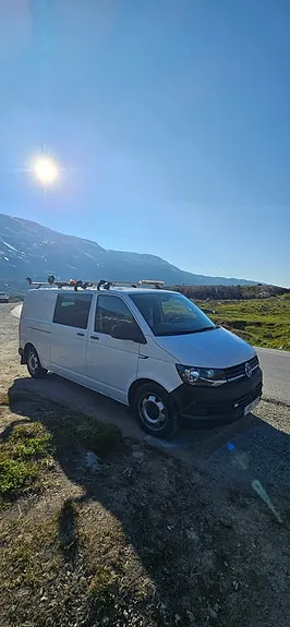 Volkswagen Transporter 2017 photo 2