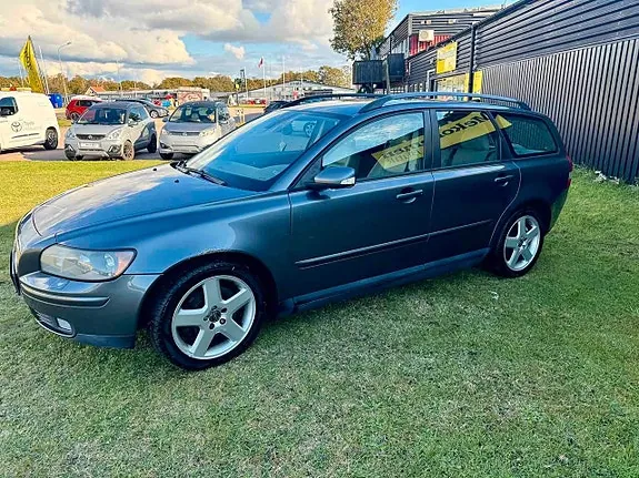 Volvo V50 2006 photo 2
