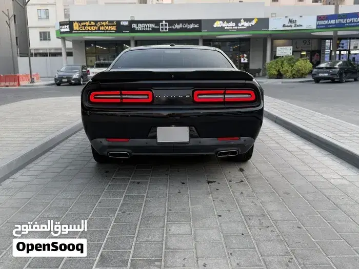 Dodge Challenger 2015 photo 4