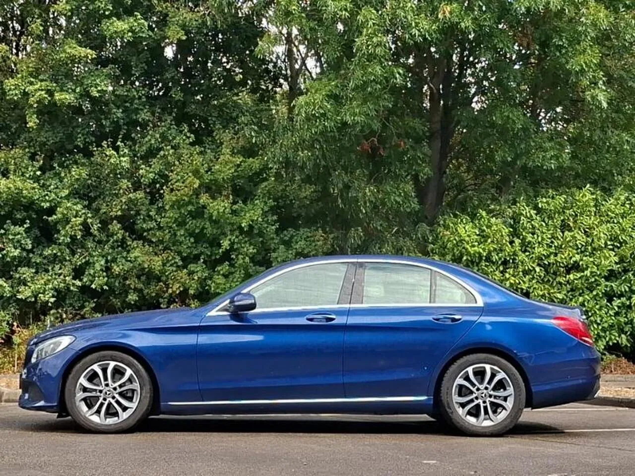 Mercedes-Benz C-Class 2018 photo 4