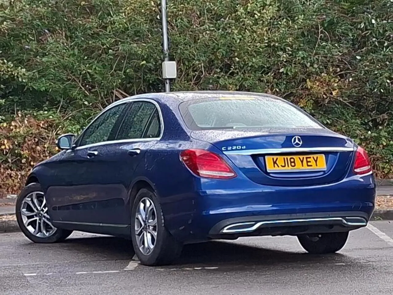 Mercedes-Benz C-Class 2018 photo 2