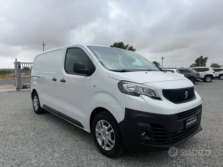 Peugeot Expert 2022 photo 4
