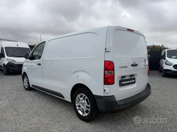 Peugeot Expert 2022 photo 5