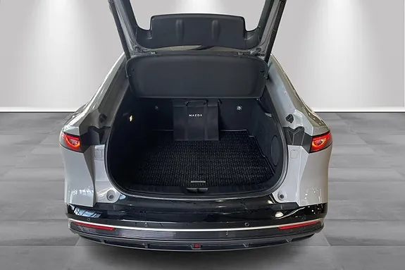 Mazda 6E 2026 photo 5