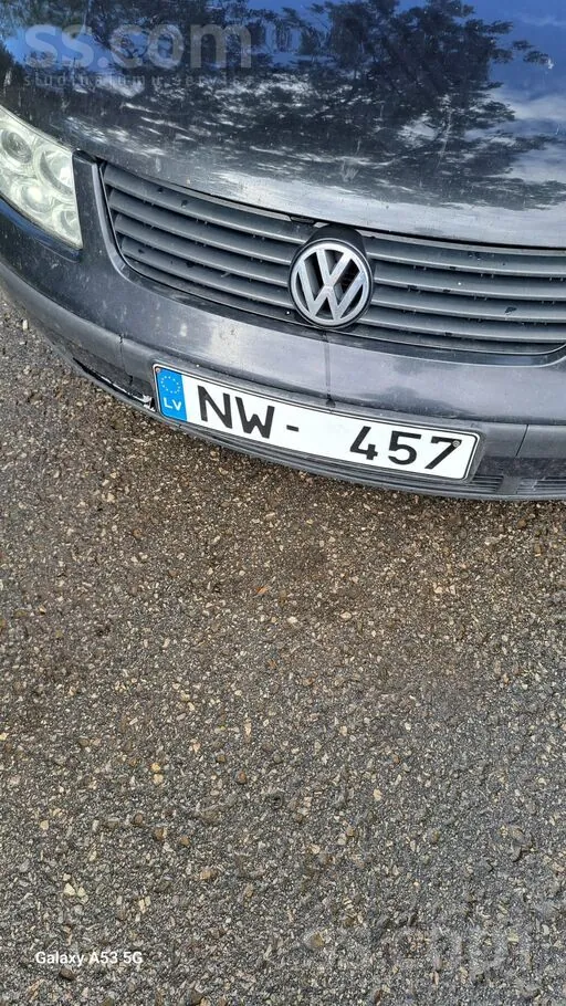 Volkswagen Passat 2000 photo 2