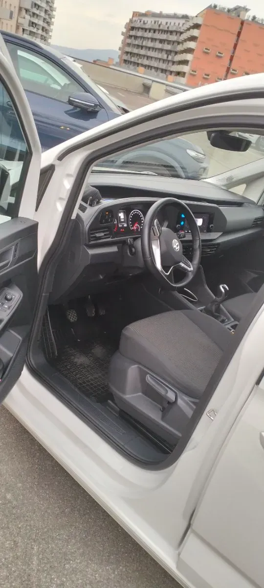Volkswagen Caddy 2023 photo 3