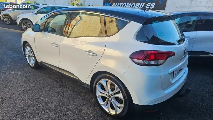 Renault Scenic 2017 photo 5