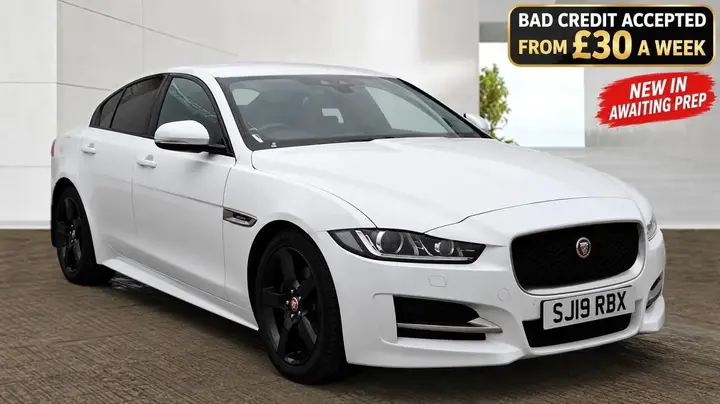 Jaguar Xe