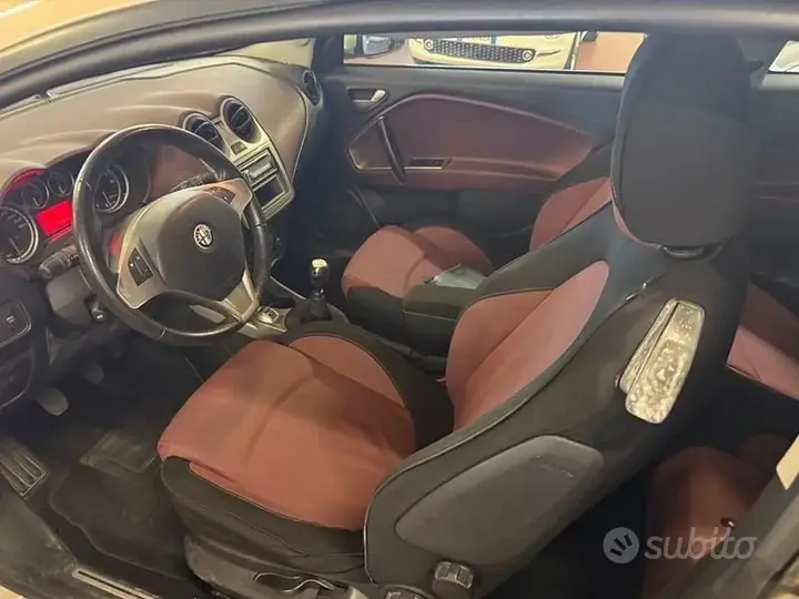 Alfa Romeo Mito 2011 photo 5