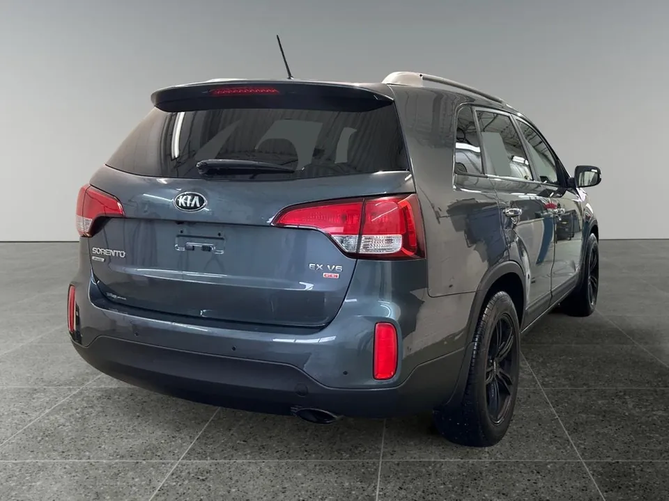 Kia Sorento 2015 photo 4