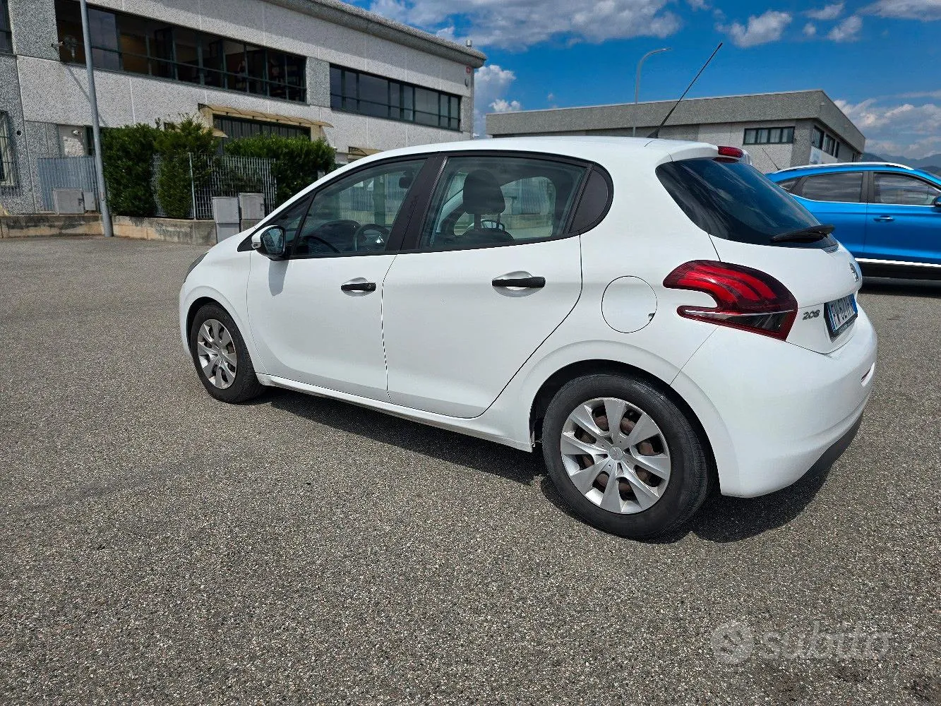Peugeot 208 2018 photo 4