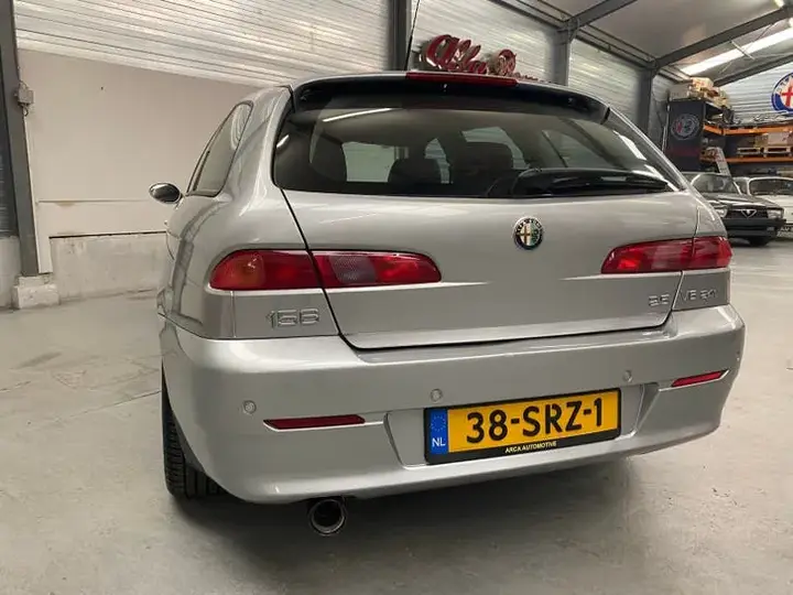 Alfa Romeo 156