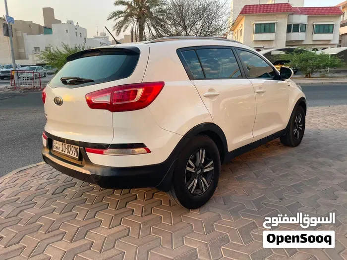 Kia Sportage 2012 photo 3