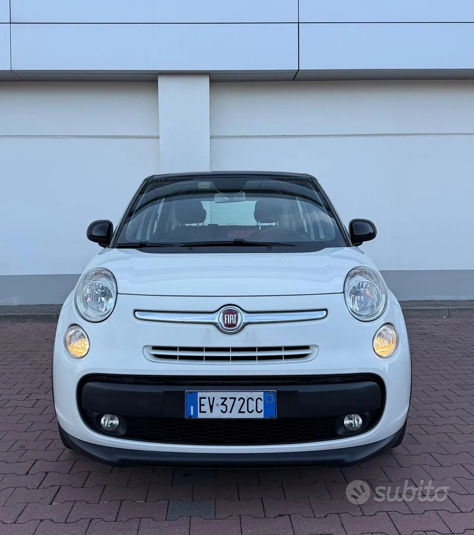Fiat 500L 2014 photo 2