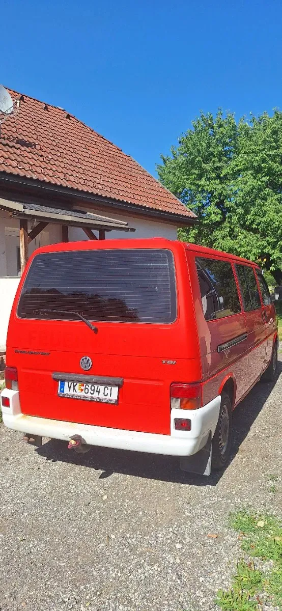 Volkswagen T4 1999 photo 3