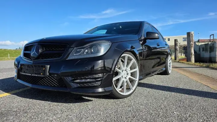 Mercedes-Benz C350