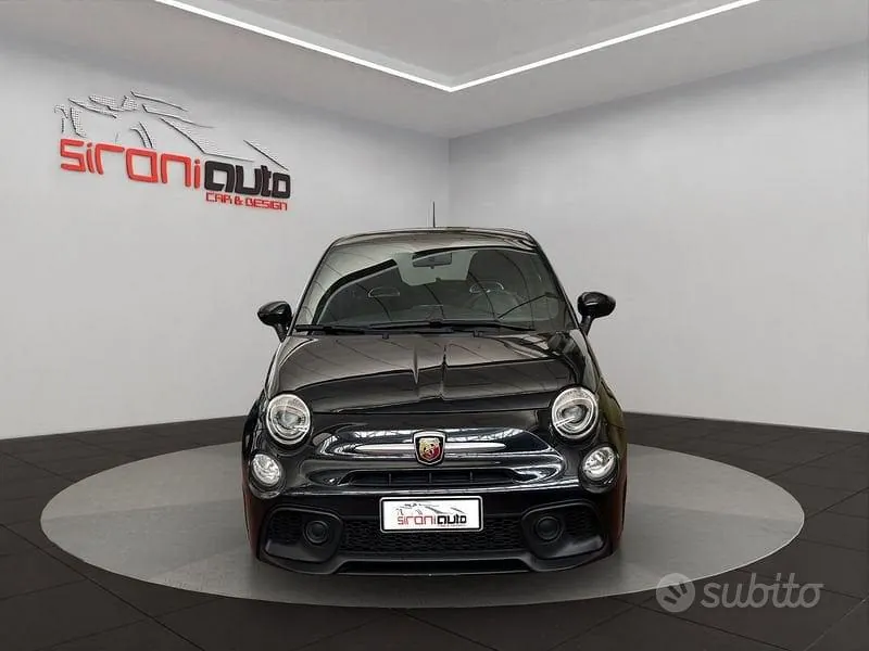 Abarth 595 2021 photo 2