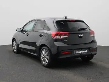 Kia Rio 2023 photo 2